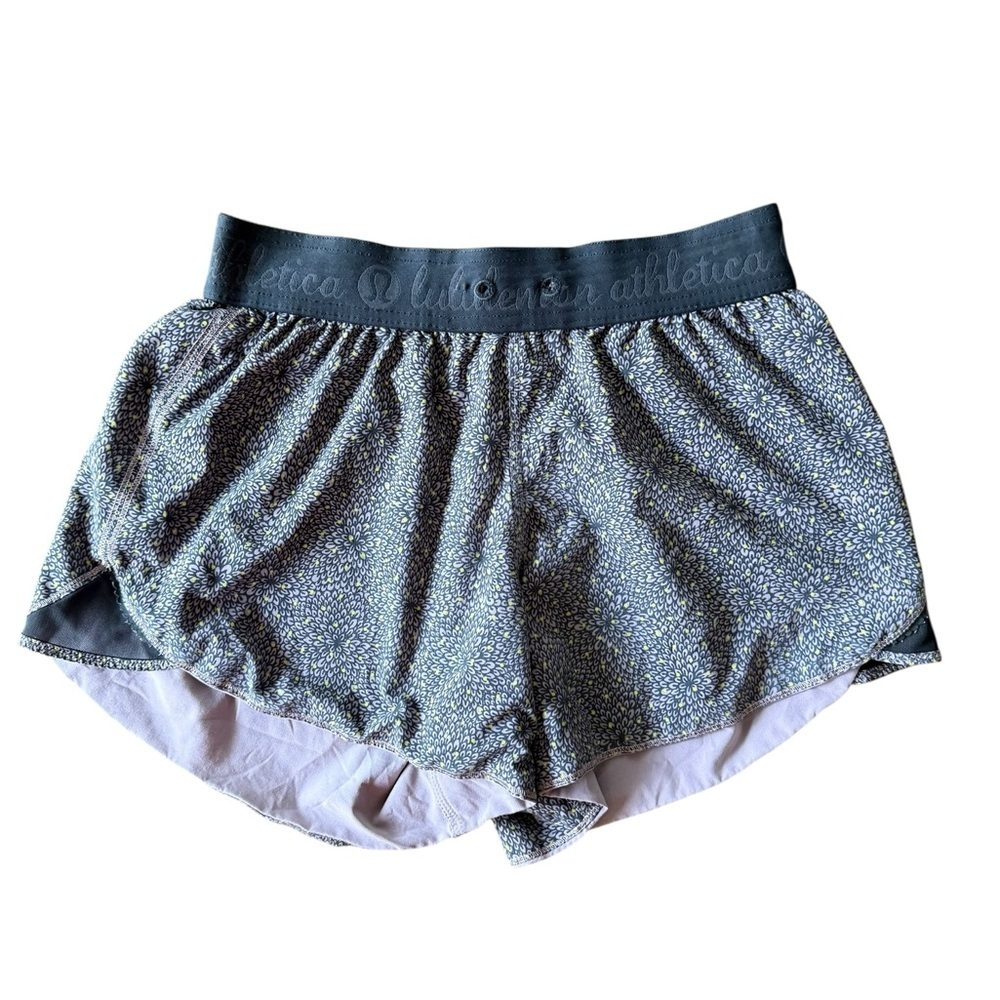 Lululemon Go The Distance Reversible Shorts Size 8